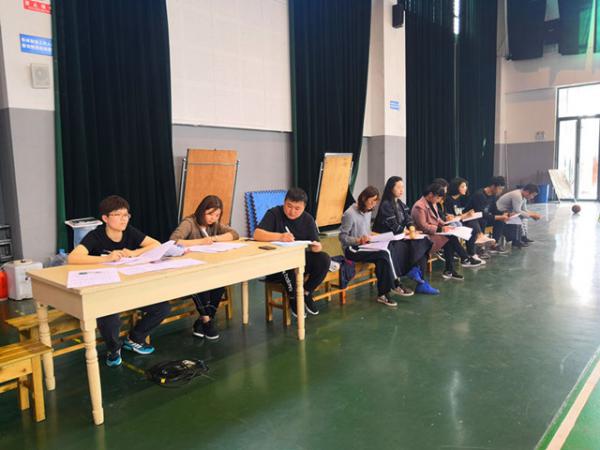 03282銘記初心 綻放光彩——記秀水中專新教師匯報課展示活動-蔣雯3_副本.jpg